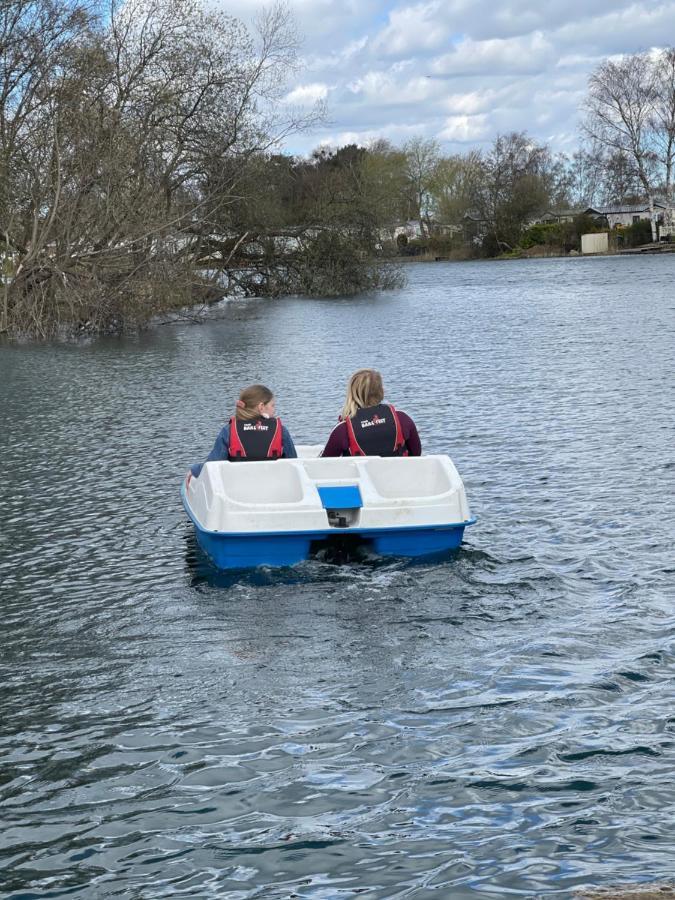 ホテル Sunscape Breaks At Tattershall Lakes エクステリア 写真